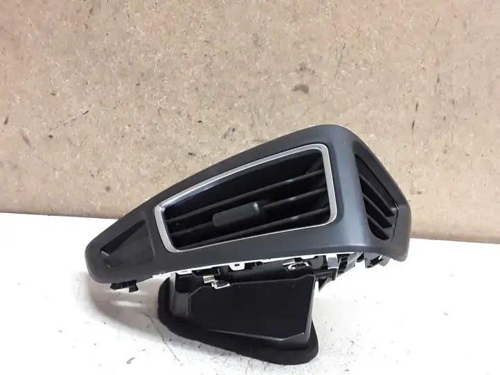 Ford Focus (2011 - 2015) F1EBA018B08CD Боковой воздушный дефлектор — фото 2