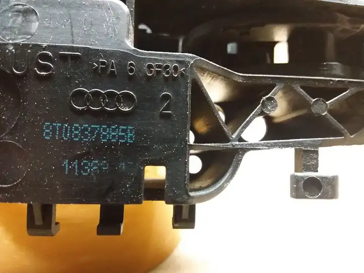 Audi A4 S4 B8 8K (2007 - 2011) 8T0837885B Наружная ручка задней двери — фото 3