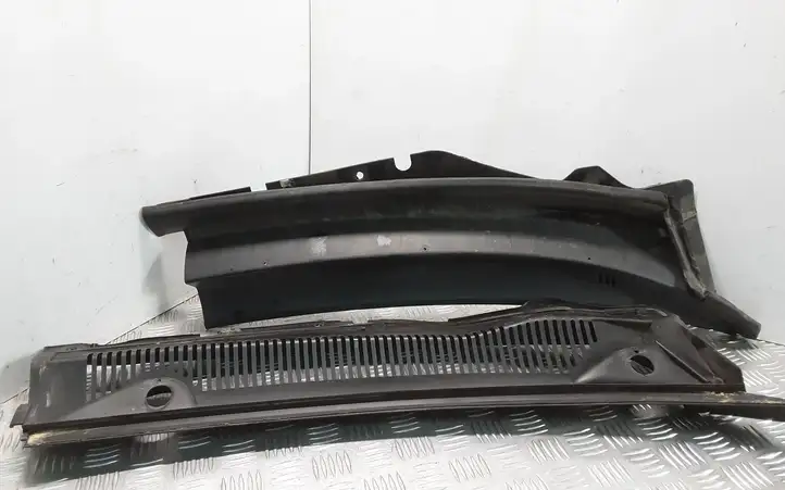 Ford Mondeo Mk III (2000 - 2007) 1S71F02217AG Жабо стеклоочистителей — фото 4