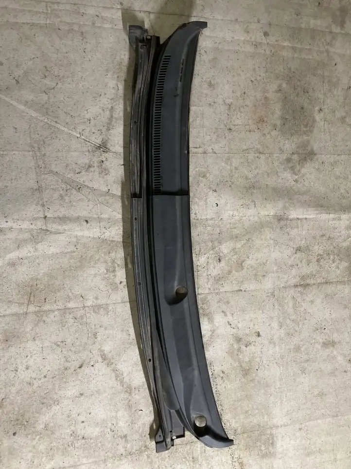 Toyota Corolla Verso E121 (2001 - 2004) 5570813040 Жабо стеклоочистителей — фото 1