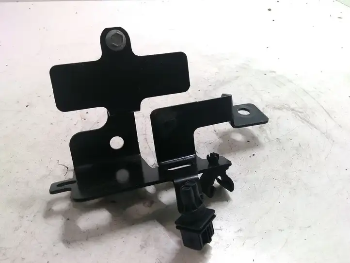 Land Rover Range Rover Evoque L538 (2015 - 2018) GJ329C131AC Прочие детали моторного отсека — фото 1