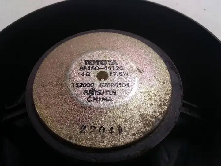 Toyota Corolla Verso E121 (2001 - 2004) 8616044120 Динамики передних дверей — фото 4