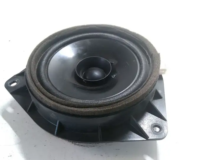 Toyota Corolla Verso E121 (2001 - 2004) 8616044130 Динамики задних дверей — фото 3