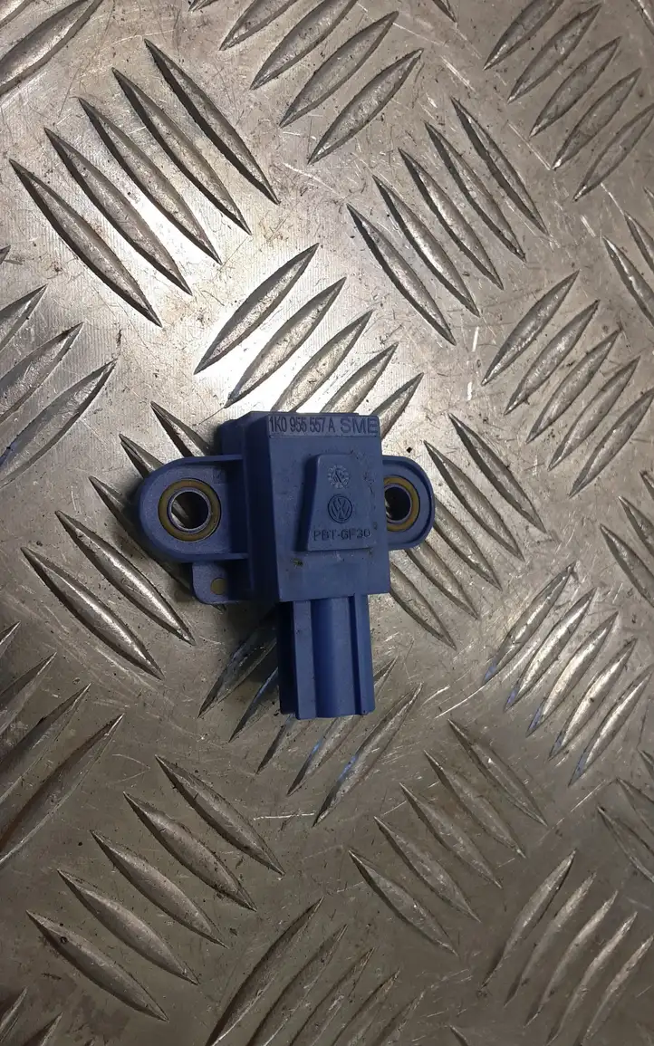 Seat Leon (1P) (2005 - 2012) 1K0955557B Датчик удара SRS — фото 3