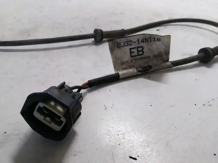 Land Rover Evoque I (2011 - 2015) BJ3214N118EB Прочая электропроводка — фото 3