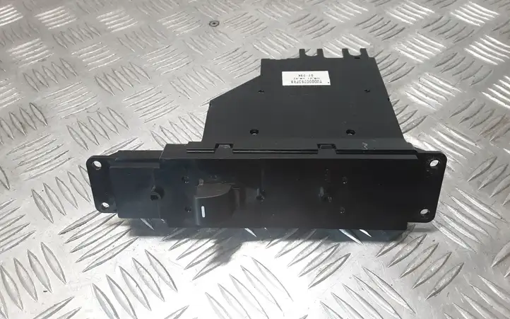 Land Rover Range Rover L322 (2005 - 2009) YUD000263 Блок кнопок стеклоподъемников — фото 2