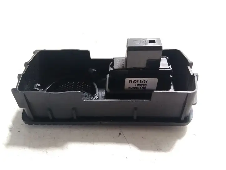 Opel Vectra C (2005 - 2009) 09185959 Кнопка стеклоподъемников — фото 2