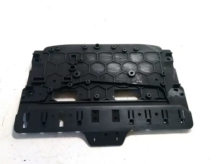 Land Rover Evoque I (2011 - 2015) 2083806A Обшивка сидений — фото 2