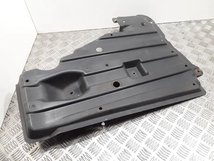 Toyota Corolla Verso E121 (2004 - 2007) 583980F010 Защита топливного бака — фото 2