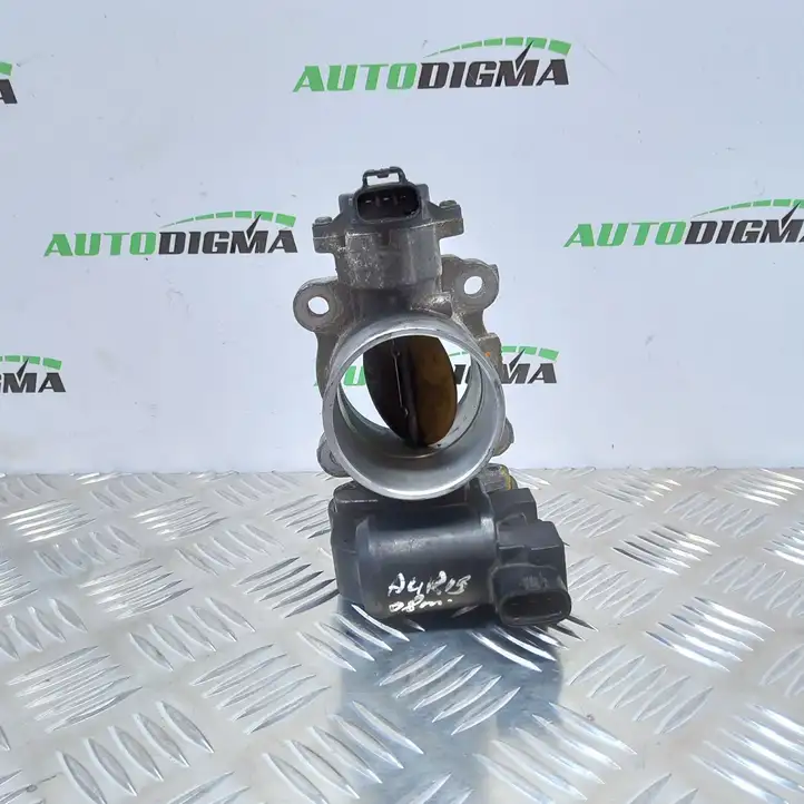 Toyota Auris 150 (2006 - 2012) 1923002010 Дроссельная заслонка — фото 1
