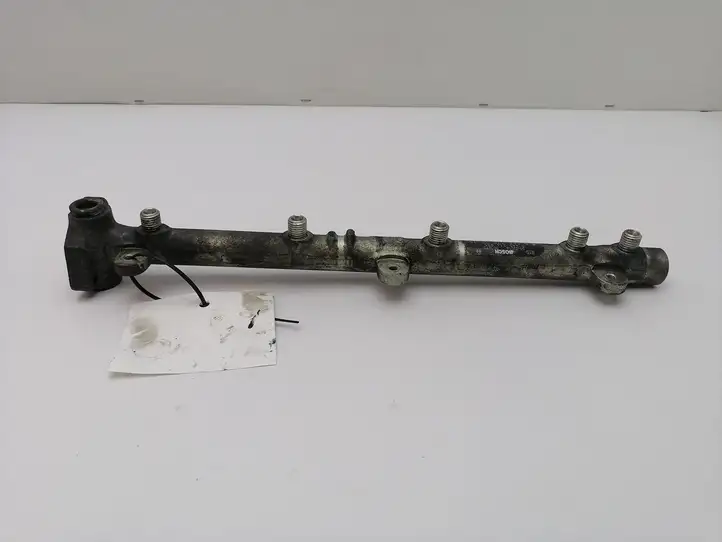 Mercedes-Benz A W168 (1997 - 2004) A6680700095 Магистральная топливная трубка — фото 1