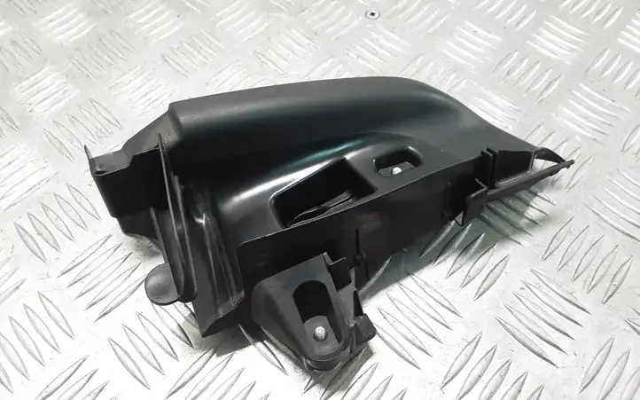 Audi A4 S4 B8 8K (2011 - 2015) 8K0857792A Накладка ремня безопасности — фото 1