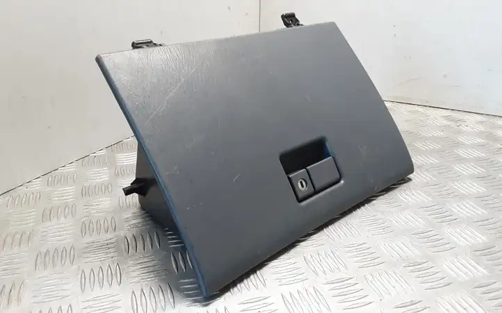 Toyota Land Cruiser (HDJ90) (1996 - 2002) 5555260080 Бардачок в сборе — фото 3