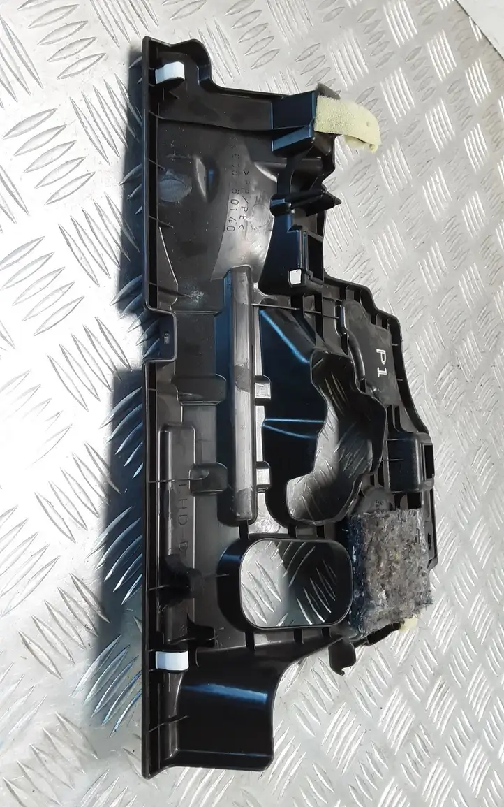 Toyota Land Cruiser (J150) (2009 - ) 5560660140 Нижняя отделка панели приборов — фото 1