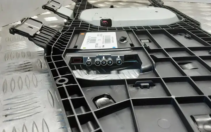 Mercedes-Benz ML W164 (2005 - 2011) A1648202575 GPS антенна — фото 3
