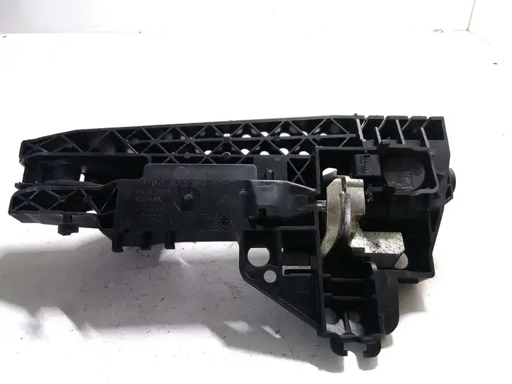 Audi A4 S4 B8 8K (2007 - 2011) 8T02837886A Наружная ручка задней двери — фото 2