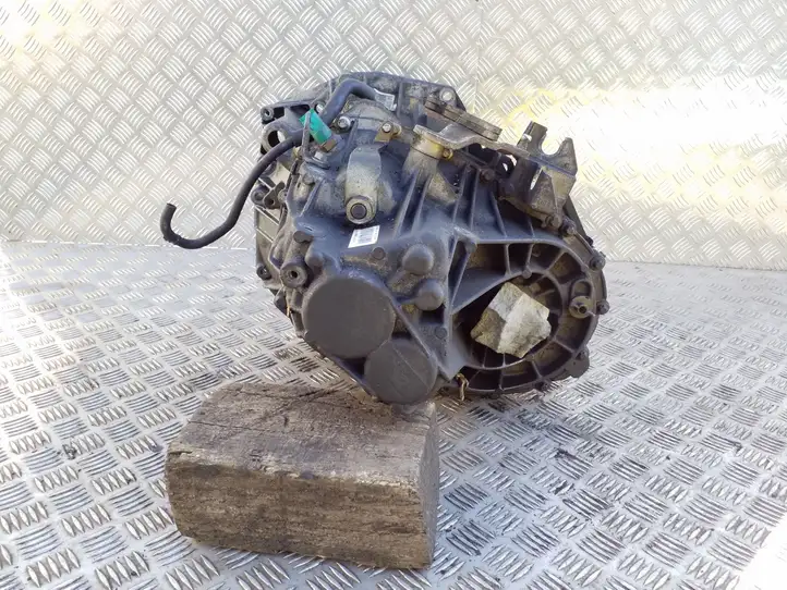 Nissan Juke I F15 (2010 - 2018) TL4610186 Механическая коробка передач, 6 передач — фото 1