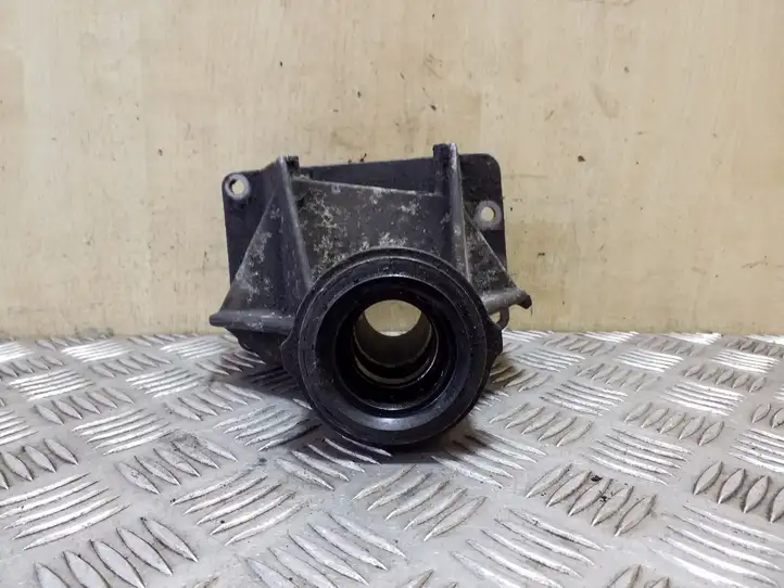 BMW X3 E83 (2003 - 2010) 31537516065 Кронштейн подвесного подшипника — фото 1