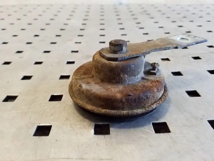 Mitsubishi Outlander (2007 - 2012) Звуковой сигнал — фото 2