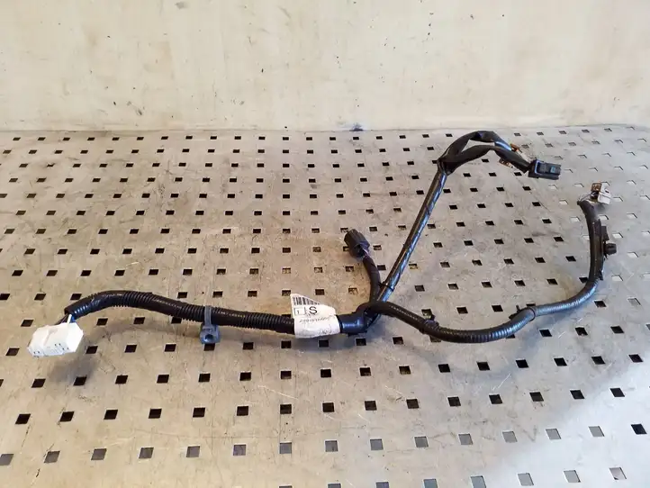 Nissan Juke I F15 (2010 - 2018) 240181KE0C Прочая электропроводка — фото 3