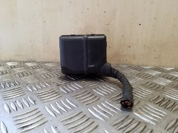 Volkswagen Sharan (2010 - 2015) 1K0937507C Блок монтирования реле — фото 6