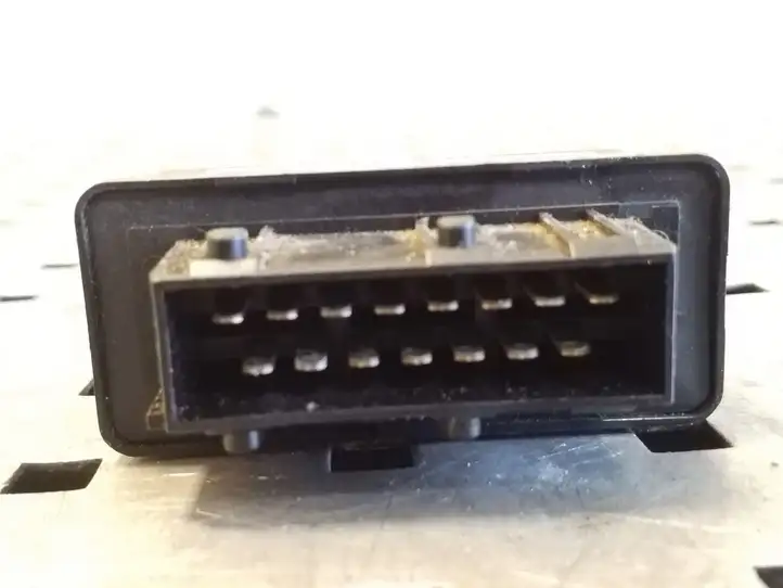 Fiat Ducato (2007 - 2014) 01340680080 Реле насоса горючего — фото 2