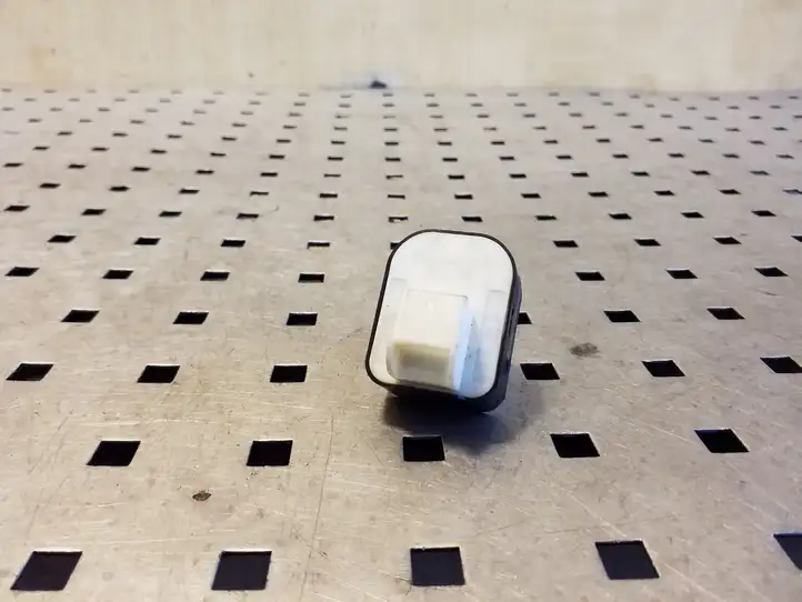Audi A8 S8 D4 4H (2010 - 2014) 4H0959565 Включатель зеркал — фото 3