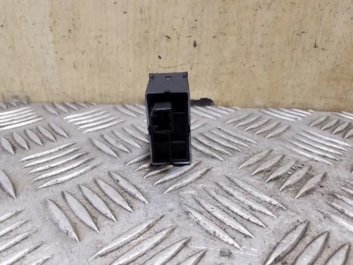 Nissan Qashqai (2006 - 2010)  25190JD00A Включатель регулировки высоты фонарей