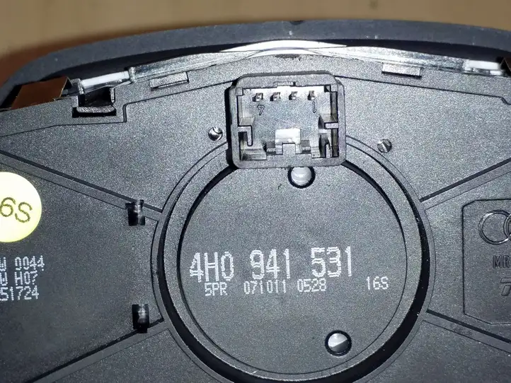 Audi A8 S8 D4 4H (2010 - 2014) 4H0941531 Включатель фонарей — фото 4