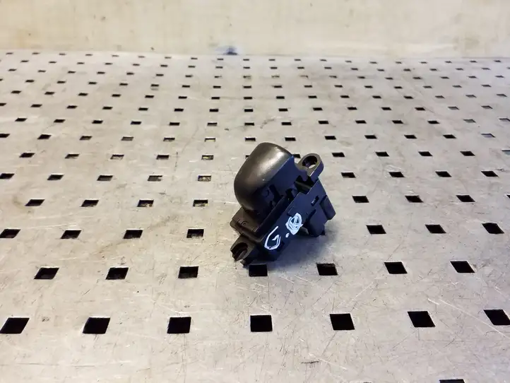 Nissan Juke I F15 (2010 - 2018) 254111KL5A Блок кнопок стеклоподъемников — фото 1