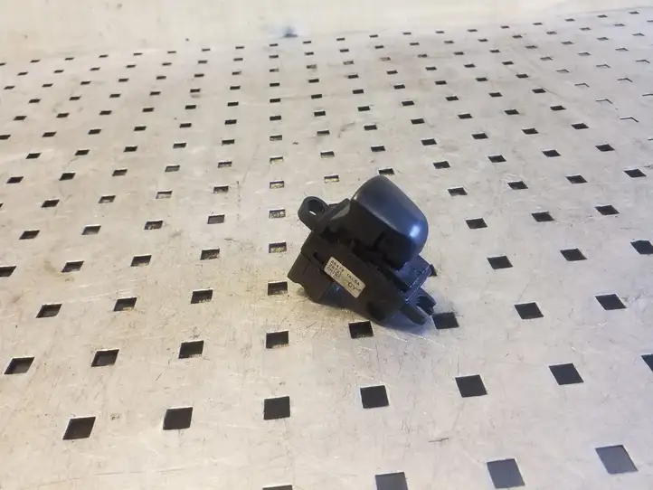 Nissan Juke I F15 (2010 - 2018) 254111KL5A Блок кнопок стеклоподъемников — фото 4