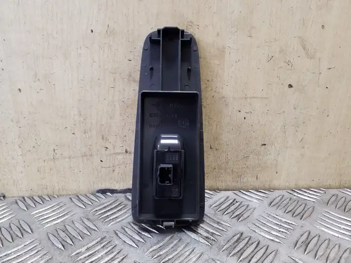 Fiat Ducato (2007 - 2014) 7354217170 Блок кнопок стеклоподъемников — фото 4
