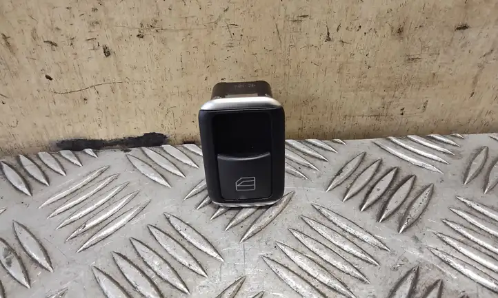 Mercedes-Benz E W212 (2009 - 2016)  A2049057601 Кнопка стеклоподъемников