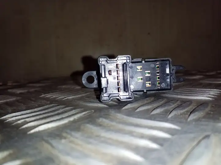 Nissan Qashqai (2006 - 2010) 25411JD000 Блок кнопок стеклоподъемников — фото 2