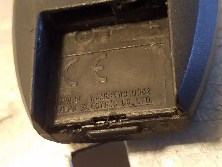 Nissan Juke I F15 (2010 - 2018)  TWB1G662 Ключ / карточка зажигания