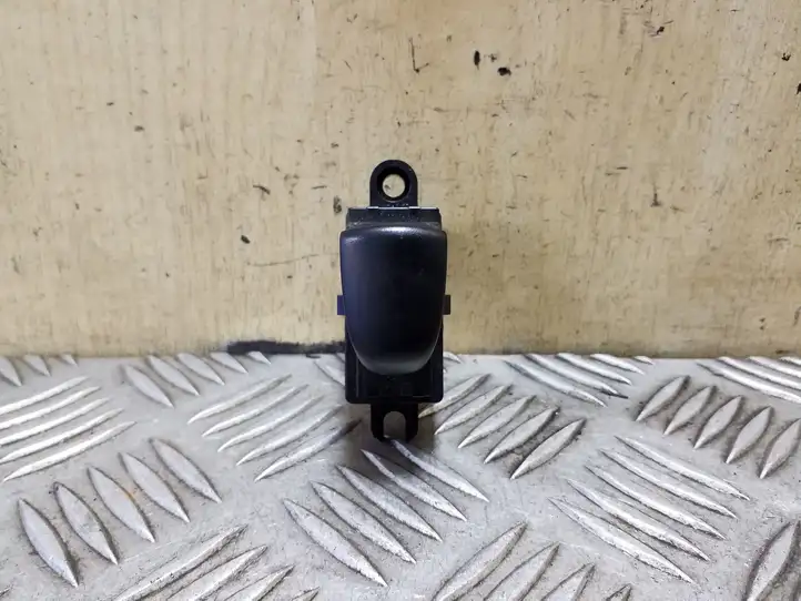 Nissan Juke I F15 (2010 - 2018) 254111KL0A Блок кнопок стеклоподъемников — фото 1