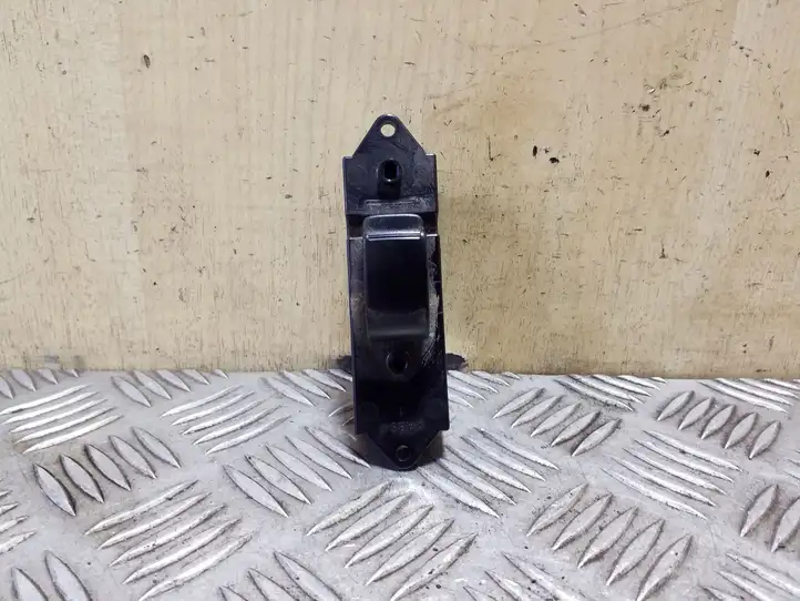 Mitsubishi Outlander (2007 - 2012) 8608A063 Кнопка стеклоподъемников — фото 1