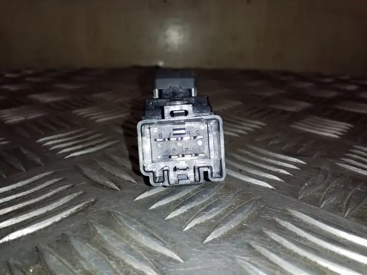 Land Rover Range Rover Sport L320 (2005 - 2009) YUD501070PVJ Блок кнопок стеклоподъемников — фото 4