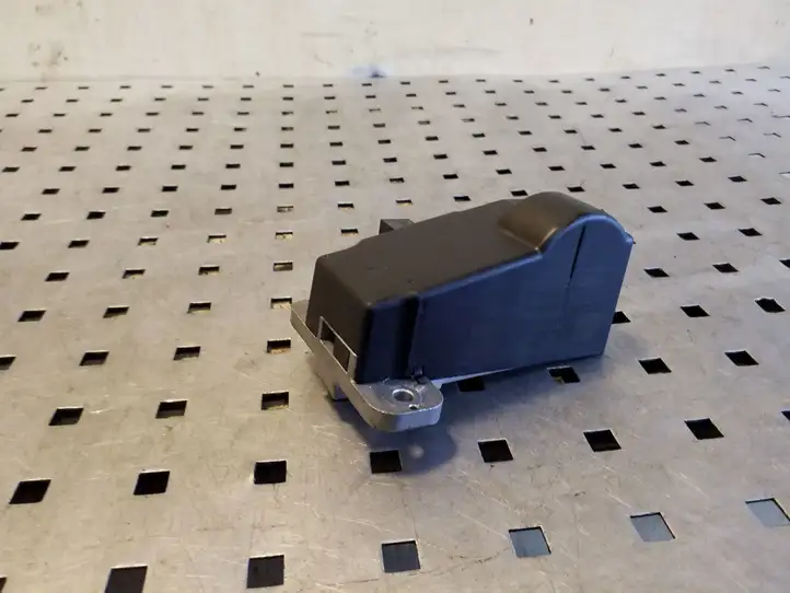 Volkswagen Passat CC (2012 - 2017)  3C0905861J Замок руля