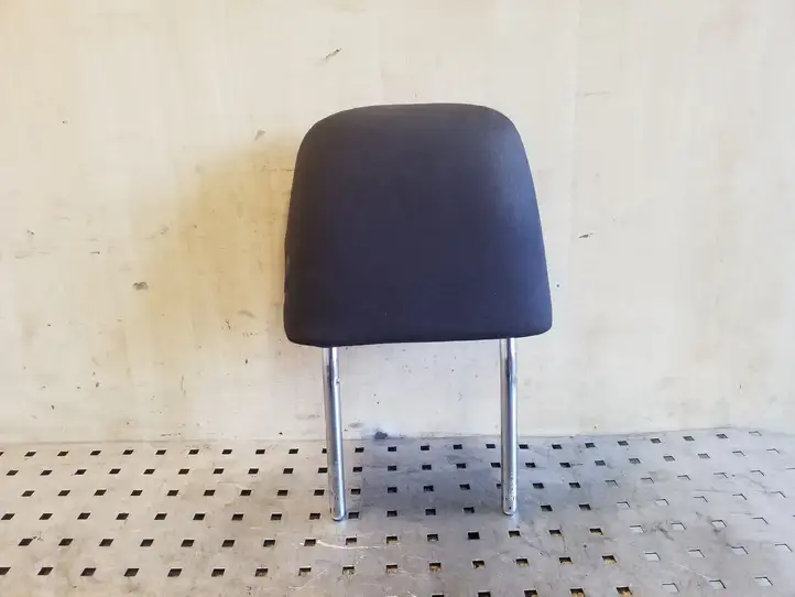 Volkswagen PASSAT B8 (2015 - )   Подголовник переднего сиденья