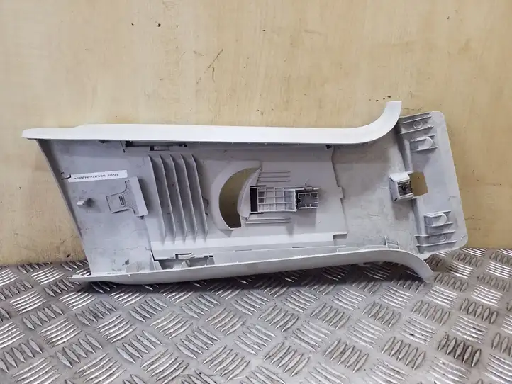 Volkswagen Tiguan (2007 - 2011) 5N0868311A Верхняя обшивка стойки B — фото 2