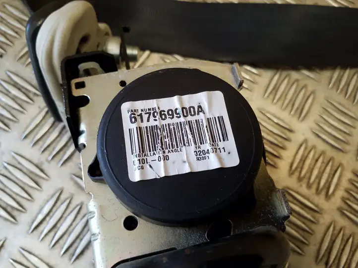 Nissan Juke I F15 (2010 - 2018) 617969900A Передний ремень безопасности — фото 2