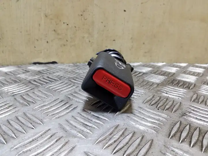 Mitsubishi Outlander (2007 - 2012) NSB1094 Замок переднего ремня — фото 2