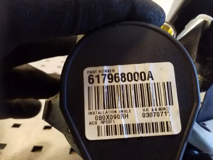 Nissan Juke I F15 (2010 - 2018)  617968000A Передний ремень безопасности