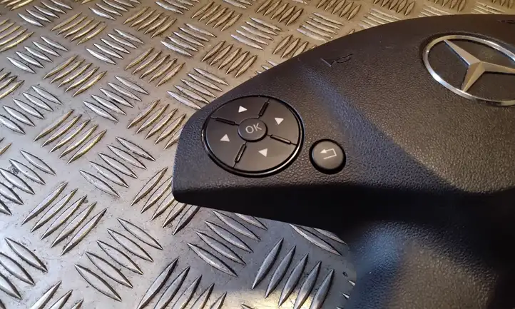 Mercedes-Benz E W212 (2009 - 2016)  62320331E Подушка безопастности руля