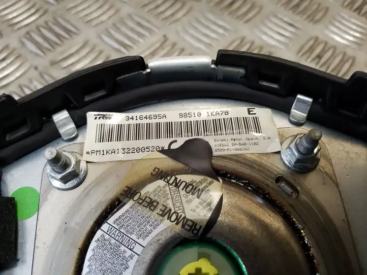 Nissan Juke I F15 (2010 - 2018) 34164695A Подушка безопасности руля — фото 2