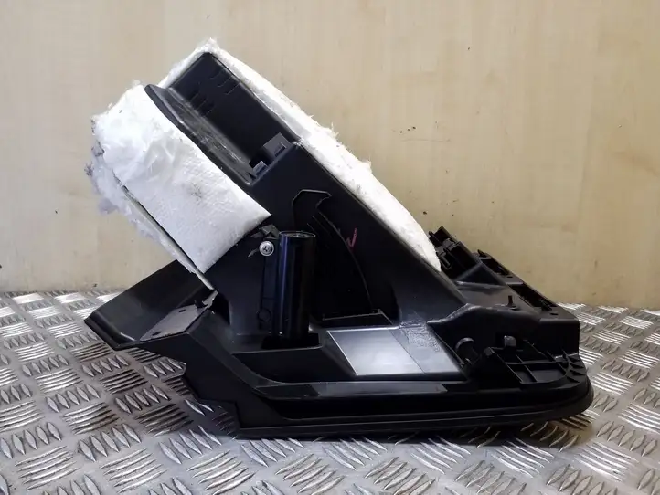 Nissan Juke I F15 (2010 - 2018)   Комплект ящика для вещей (бардачка)