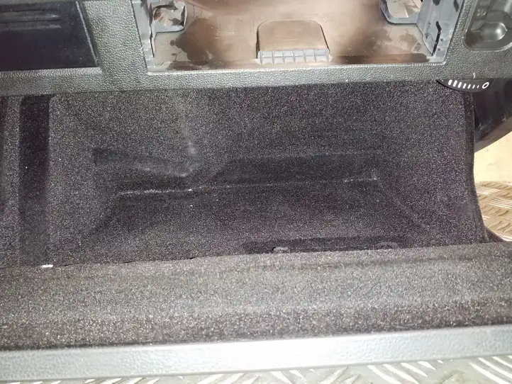 Volkswagen PASSAT B8 (2015 - ) 3G2857097K Бардачок в сборе — фото 8