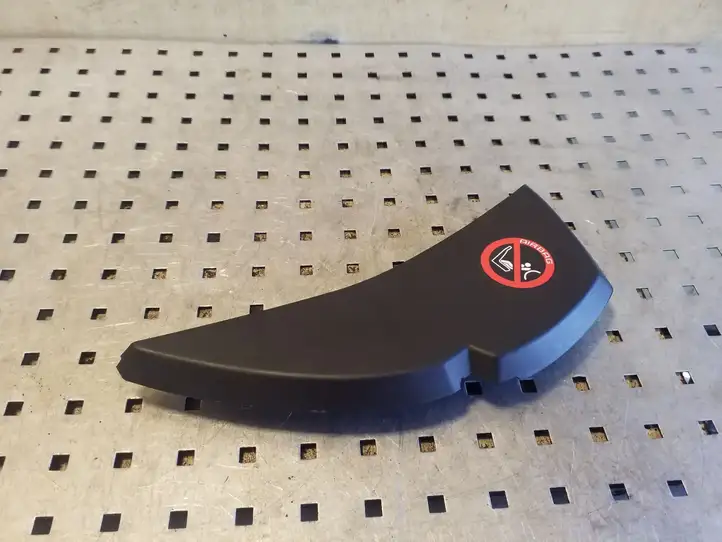 Nissan X-Trail T31 (2007 - 2014)  68499JG00A Отделочный щит панели (боковой)