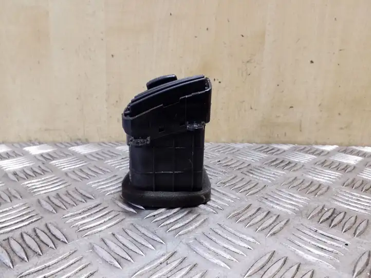 Kia Sorento (2002 - 2006)  974403E000 Центральный дефлектор